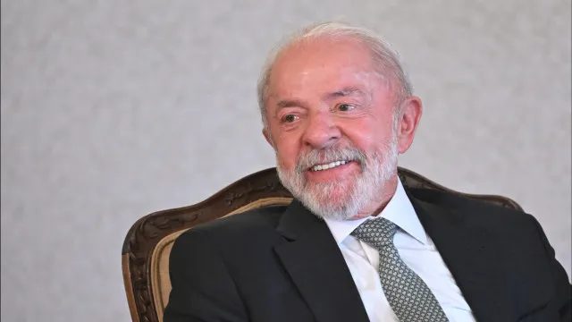 PT se dirige a eleitores evangélicos com carta cheia de versículos
