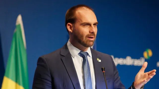 Eduardo Bolsonaro propõe rompimento do Novo após declaração de Zema