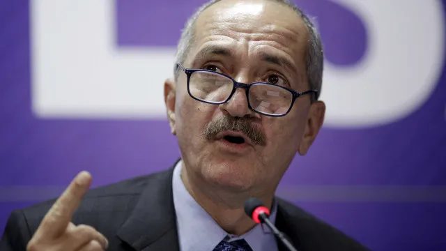 Justiça suspende expulsão de Aldo Rebelo do DC e o reintegra ao partido