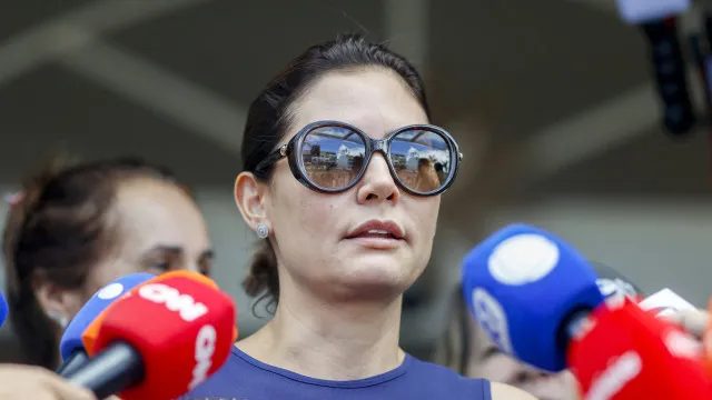 Michelle Bolsonaro se distancia de campanha e fala sobre Jair