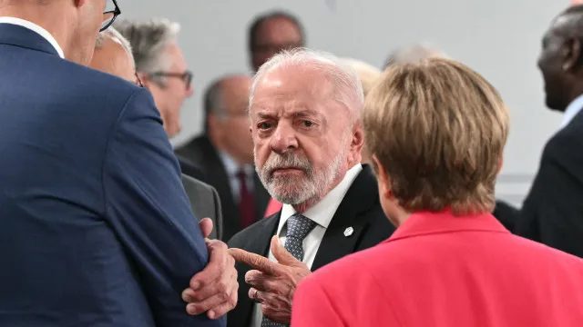 Lula alerta: “Eleições brasileiras são questões internas”