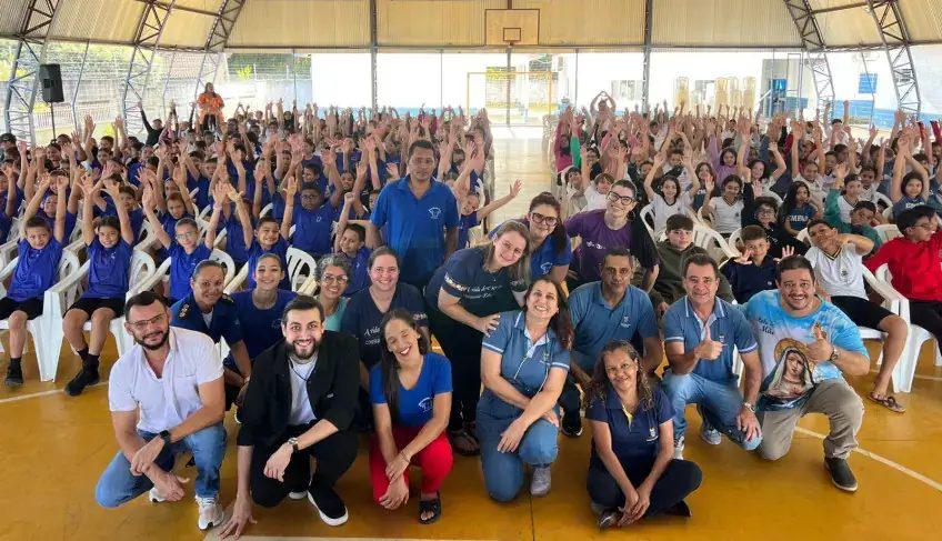 Mais de mil estudantes de MT participam de palestras de empreendedorismo