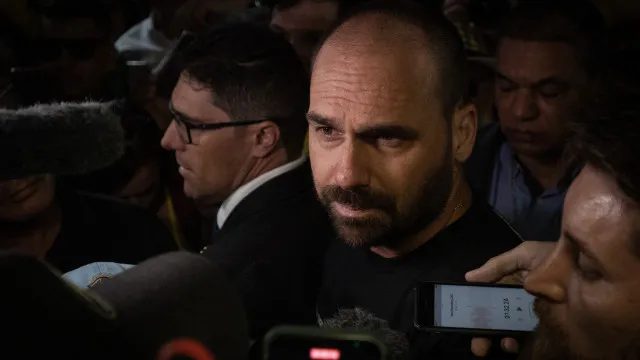 STF inicia julgamento de ação penal contra Eduardo Bolsonaro