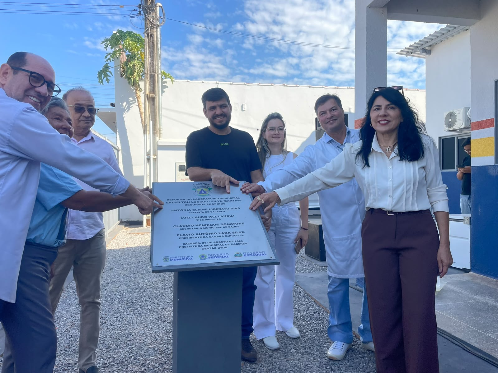 Secretaria de Saúde de Cáceres inaugura Laboratório Municipal com novos equipamentos e atendimento 24 horas